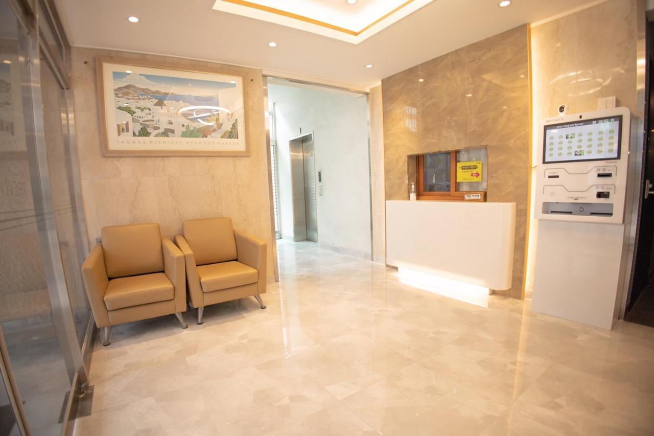 Trevi Hotel Jeju Buitenkant foto