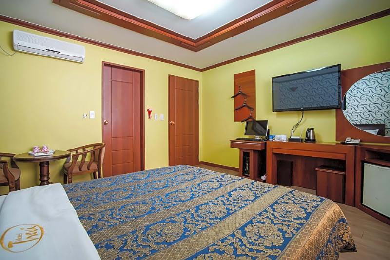 Trevi Hotel Jeju Buitenkant foto